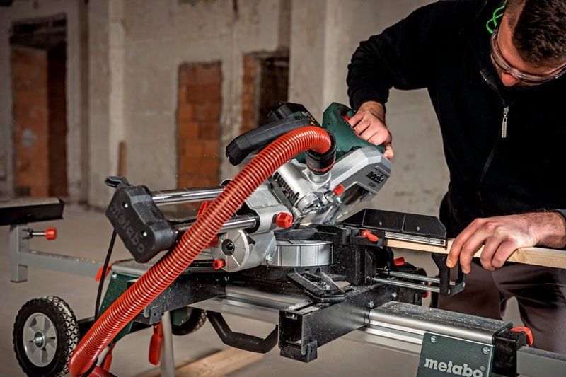 Metabo KGS 216 M Kap-/gersåg 216mm 1200W
