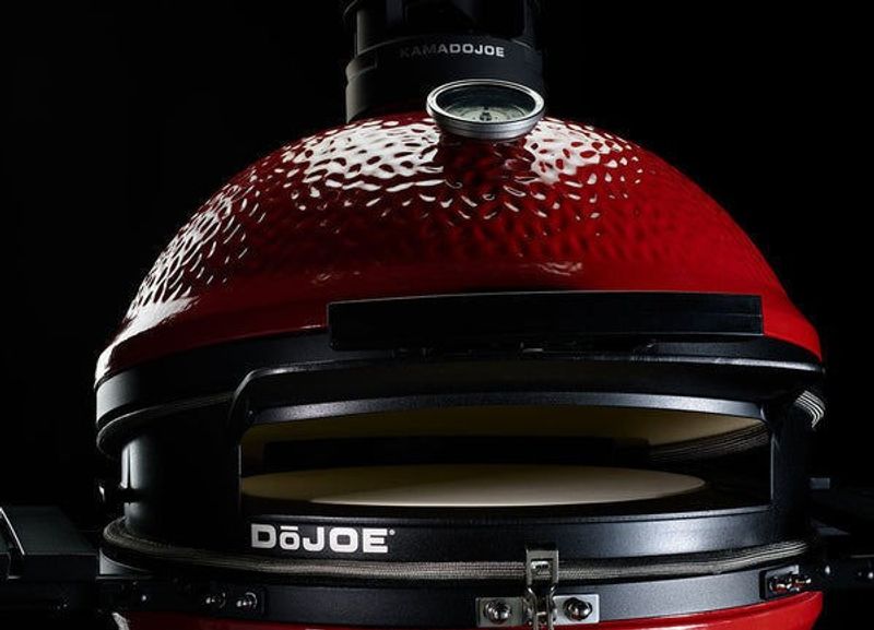 Kamado Joe DōJoe – Förvandla din grill till en pizzaugn