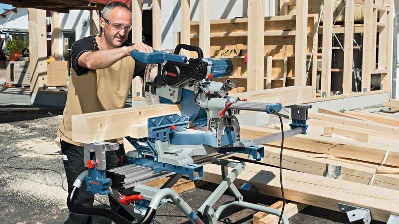 Bosch GCM 12 SDE Kap-/Geringssåg (305mm)