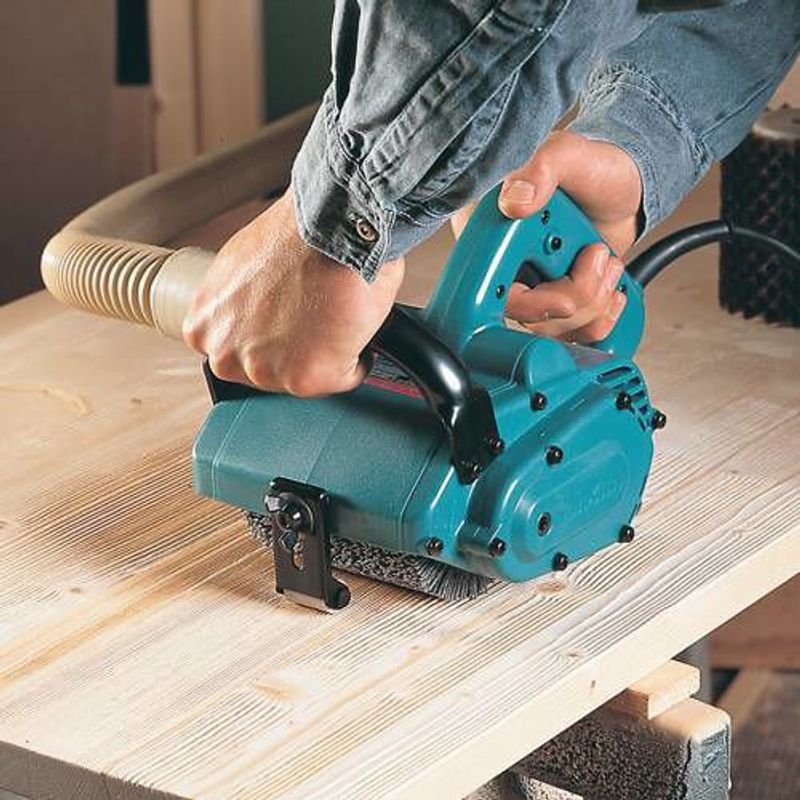Makita 9741 Borstslipmaskin 860W