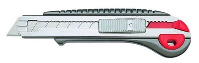 Brytbladskniv NT CUTTER 18mm Med Magasin Metall L-2000RP
