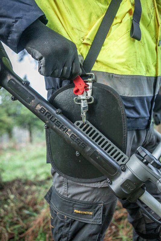 DeWalt DCMBC823N Röjsåg 54V XR (utan batterier)