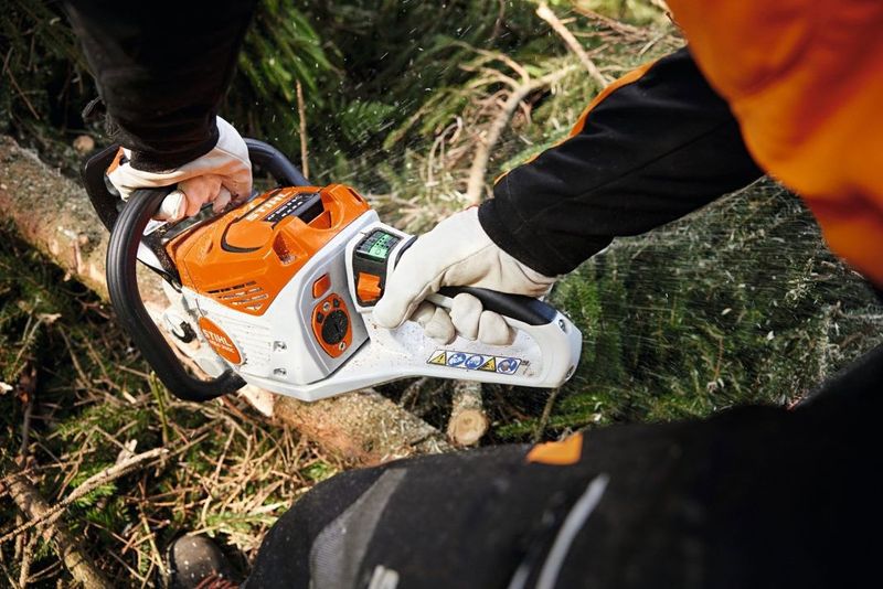 Stihl MSA 300 C-O Batteridriven motorsåg 36V (utan batterier)