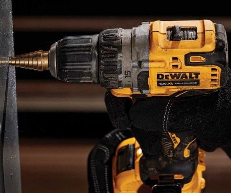 DeWalt DCD701D2 Borr-/Skruvdragare 12V BL (2x2,0ah)