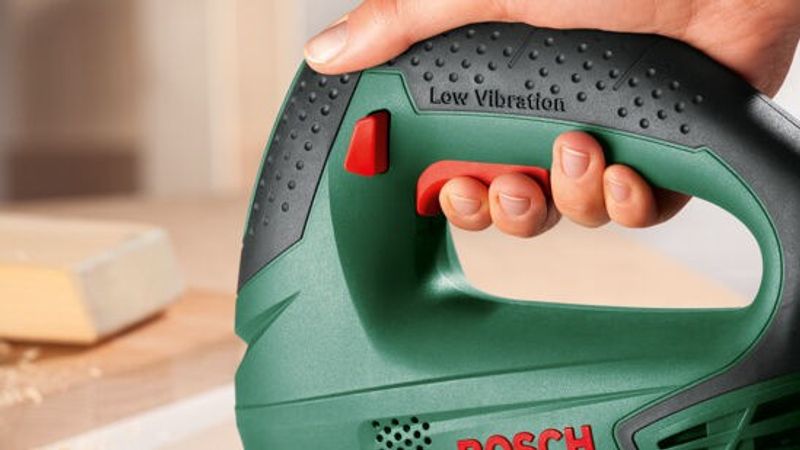 Bosch PST 700 E CT Sticksåg 500W