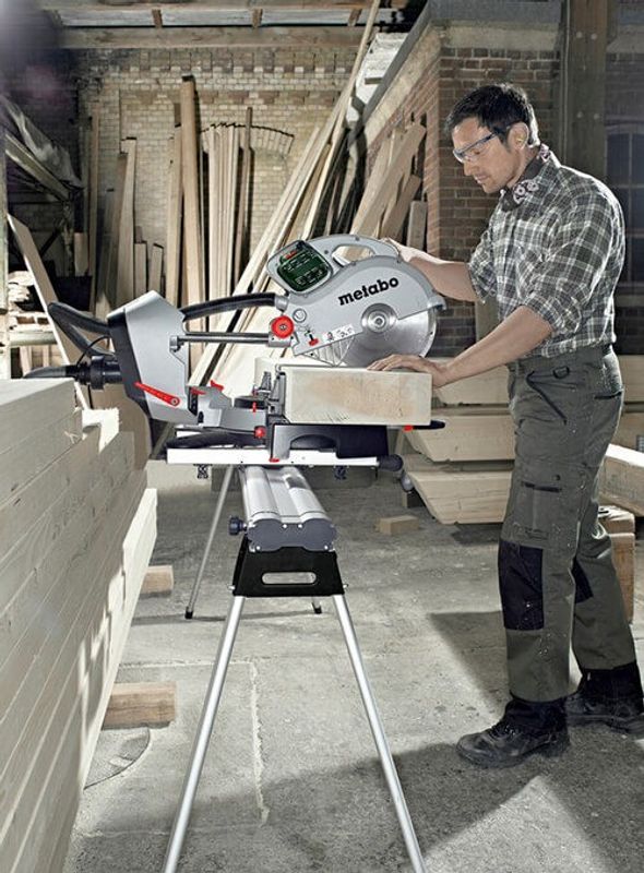 Metabo KGS 315 PLUS Kap-/Geringssåg med dragfunktion (315mm)