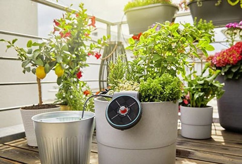 Gardena 13300-20 aquaBloom Set Solcellsdriven bevattning