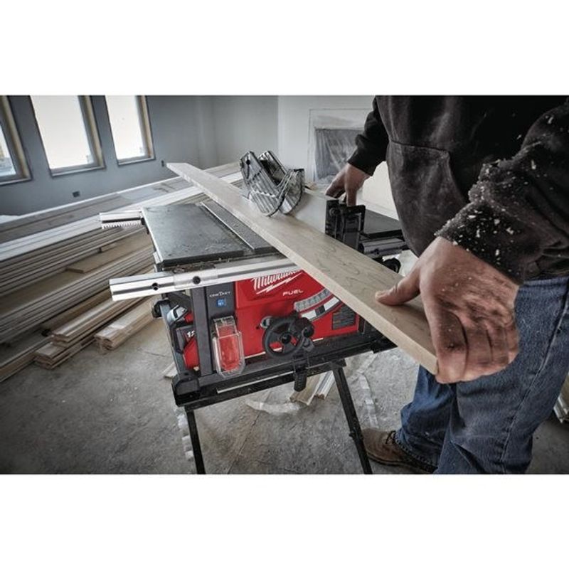 Milwaukee M18 FTS210-0 Klyvsåg 18V (Utan batterier)