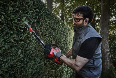 Milwaukee M18 FHET45-0 Häcksax 18V 45cm (utan batterier)