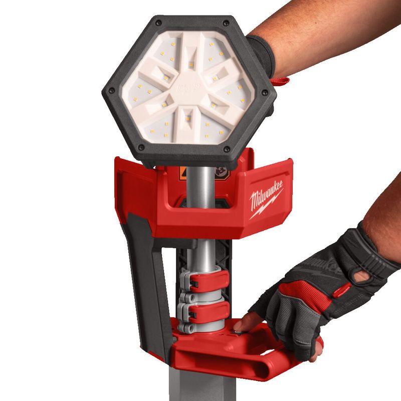 Milwaukee M18 SAL2-0 Arbetslampa med stativ 18V (utan batterier)