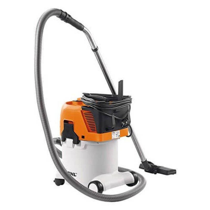 Stihl SE 122 E Dammsugare 1500W (30L)