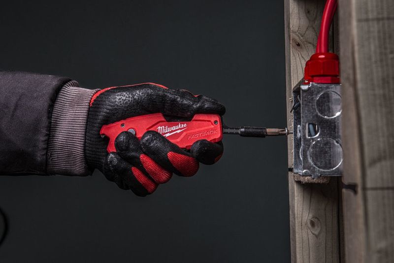 Milwaukees Multikniv Fastback 6-i-1