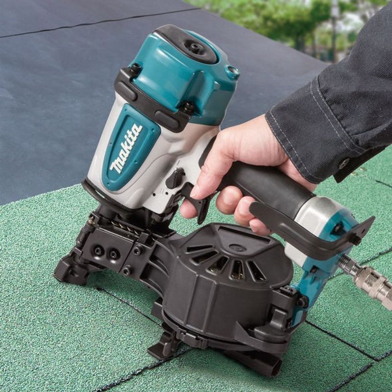 Makita AN454 Takpappspistol, spikdiameter: 3,1 mm