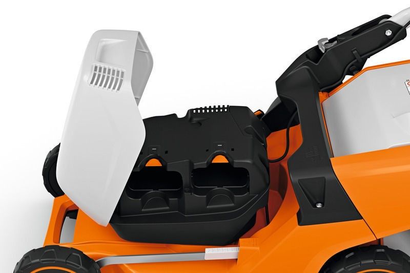 Stihl RMA 448 PV Batteridriven gräsklippare och AP 300 S (1+1)
