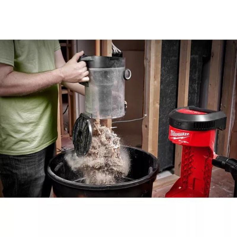 Milwaukee M18 FBPV-0 Ryggburen Dammsugare 18V FUEL (Utan batterier)