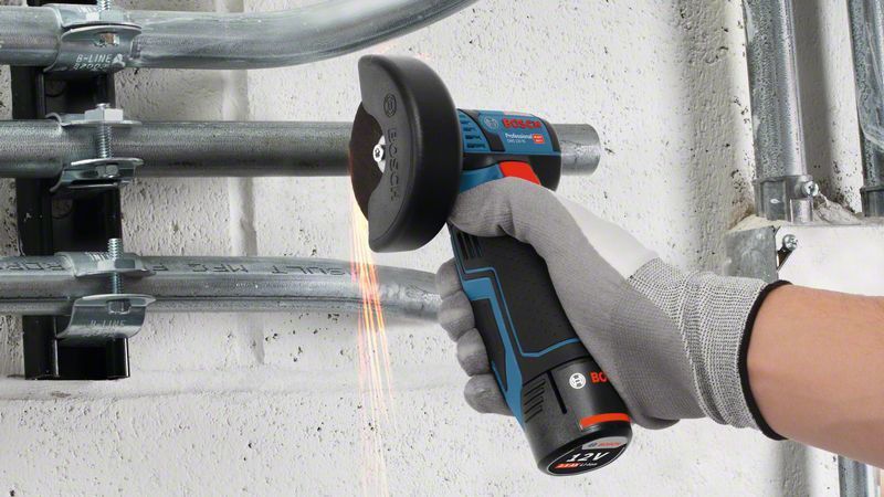 Bosch Startset Laddare/Batterier 12V (1x2AH & 1x4AH M/GAL 12V)