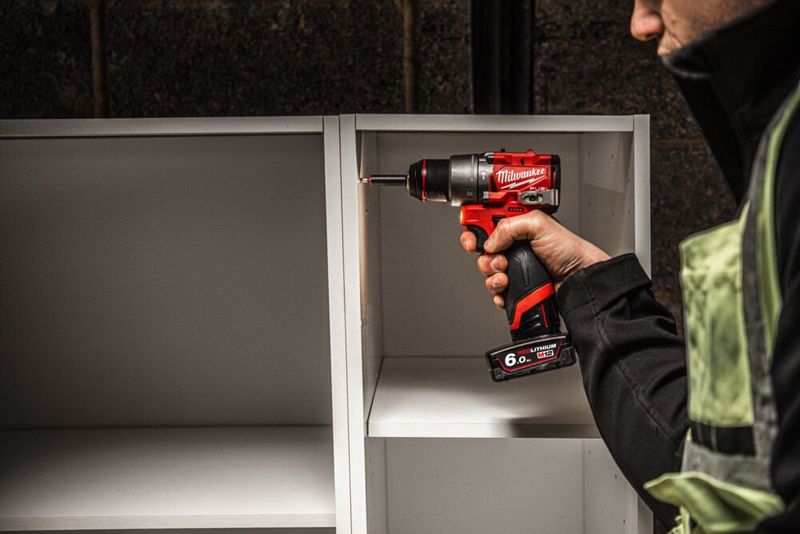 Milwaukee M12 FPD2-602X Slagborrmaskin 12V (2x6,0ah)
