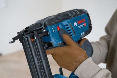 Bosch GNH 18V-50 M Dyckertpistol 18V 1,2mm L-BOXX (utan batterier)