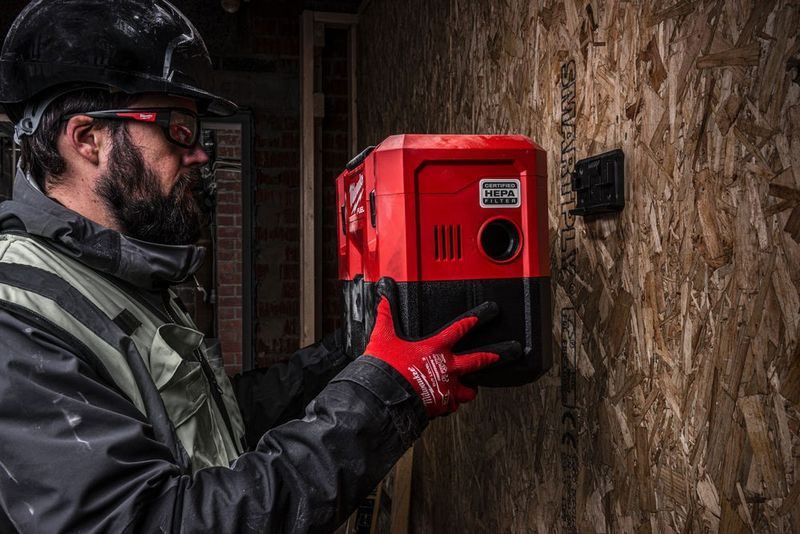 Milwaukee Våt-/torrdammsugare M18 FPOVCL-0 (utan batteri)