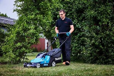 Makita DLM432Z Gräsklippare LXT® 18Vx2 43cm 50L (utan batteri)