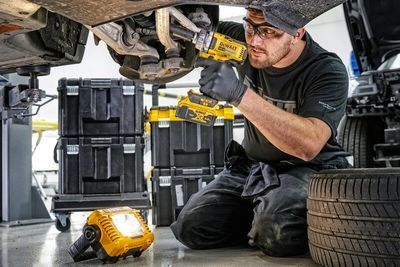 DeWalt DCL077 Arbetslampa 12-18V XR  (utan batterier)