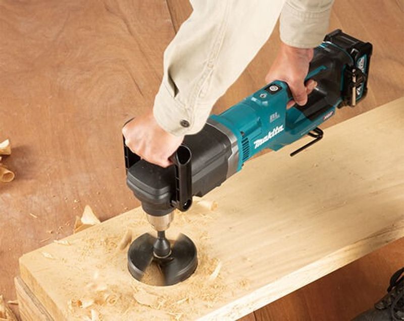 Makita DA001GZ Vinkelborrmaskin XGT® 40V (utan batteri)