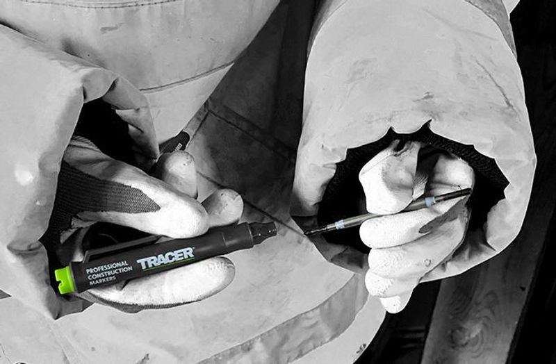 TRACER AMP2 Djuphåls tuschpenna med dubbel spets & Hölster