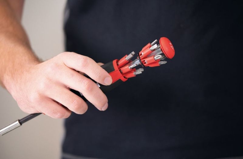 Wiha LiftUp Skruvmejsel – Ergonomisk med 12 bits