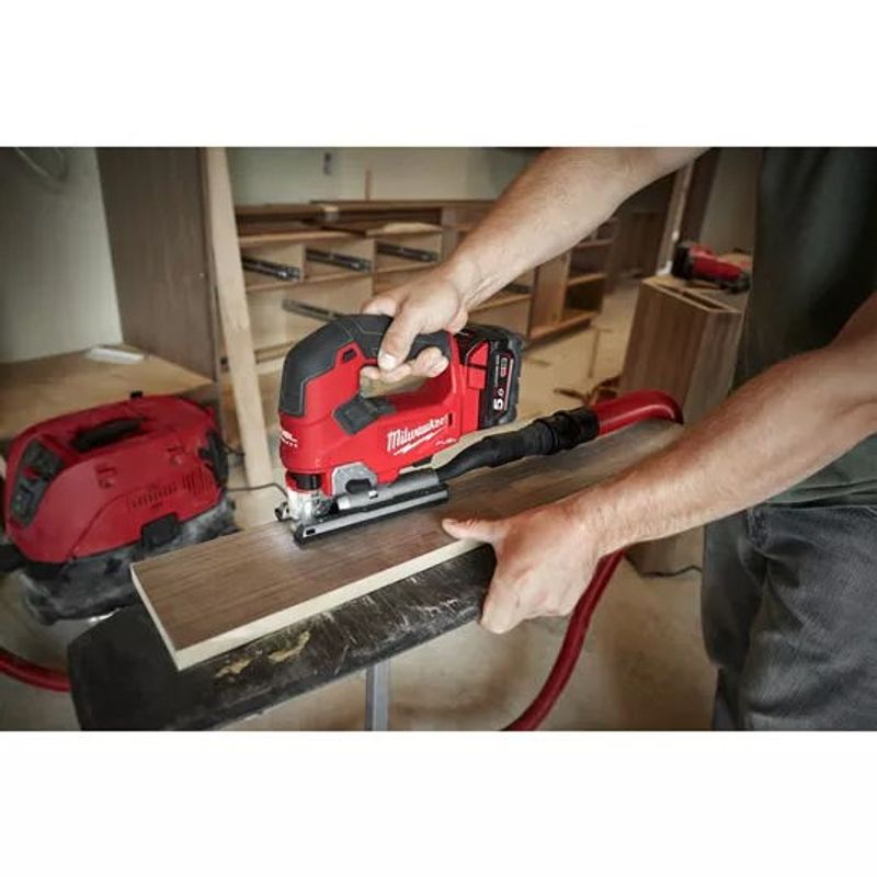 Milwaukee M18 FJS-502X Sticksåg Bygelhandtag 18V (2x5,0ah)