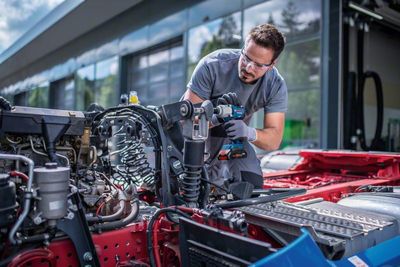 Bosch GDS 18V-450 PC Mutterdragare 1/2" 450Nm (utan batterier)