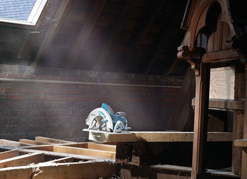 Makita 5008MGJ Cirkelsåg (210mm)