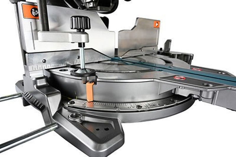 Makita LS003GZ01 Kap-och gersåg XGT® 40V 305mm (utan batteri)