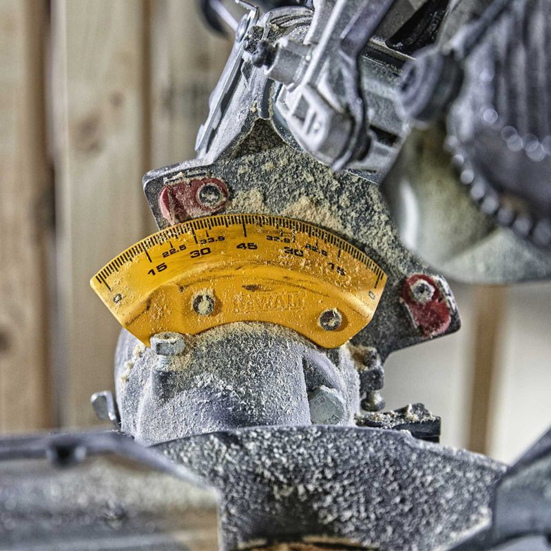 DeWalt DCS727N Kap-/Gersåg 54V 250mm (Utan batterier)