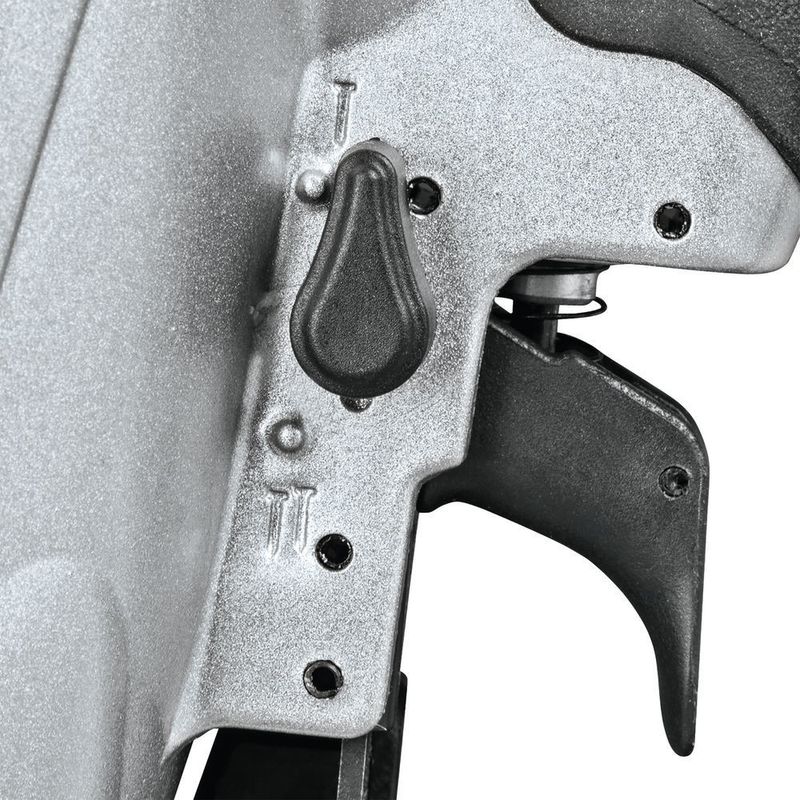 Makita Rakbandad spikpistol 21° 50-90mm