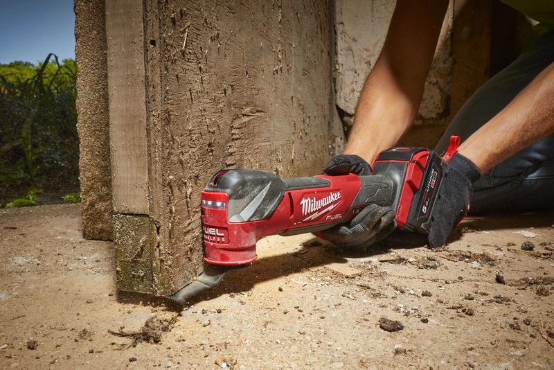 Milwaukee Multiverktyg M18 FMT-502X (2x5,0ah)