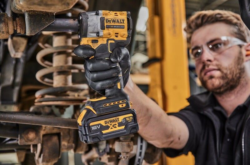 DeWalt DCF921N Mutterdragare 18V XR  1/2" (utan batteri)