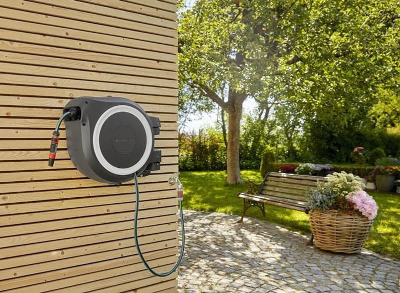 GARDENA Väggslangbox RollUp XL 35m - Enkel och Bekväm Trädgårdsvattning