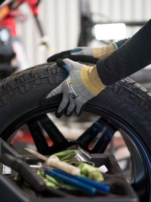 Tegera Infinity 8807 – Skärskyddshandskar för Finmontering