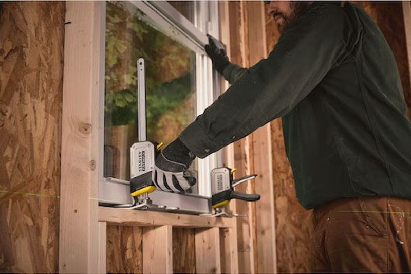 Stanley FMHT83550-1 Fatmax Lyft Tradelift