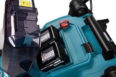 Makita DLM432CT2 Gräsklippare 2x18V (2x5,0ah)