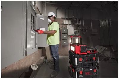 Milwaukee M18 POALC-0 Arbetsbelysning 18V (utan batterier)