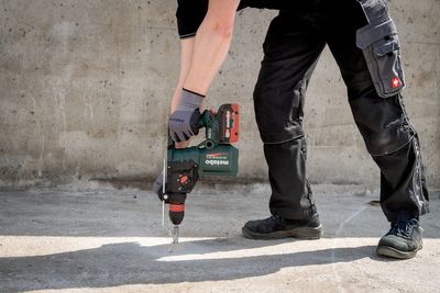 Metabo KH 18 LTX BL 28 Q Set ISA Borrhammare med utsug 18V SDS+ (utan batterier)