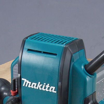 Makita RP0900J Handöverfräs 900W (8mm)