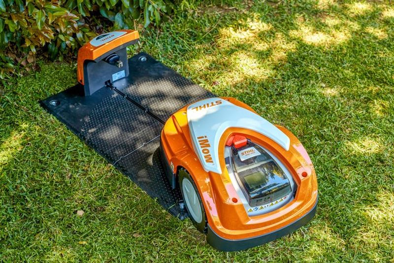 Stihl RMI 422 IMOW Robotgräsklippare ->800m2