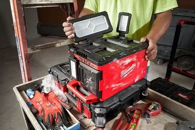 Milwaukee M18 POALC-0 Arbetsbelysning 18V (utan batterier)
