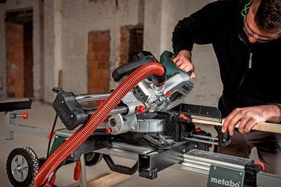 Metabo KGS 254 M Kapsåg med dragfunktion 254mm