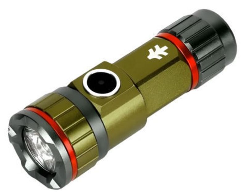 Swisstech Kleine Kompakt ficklampa med 1000 lumen