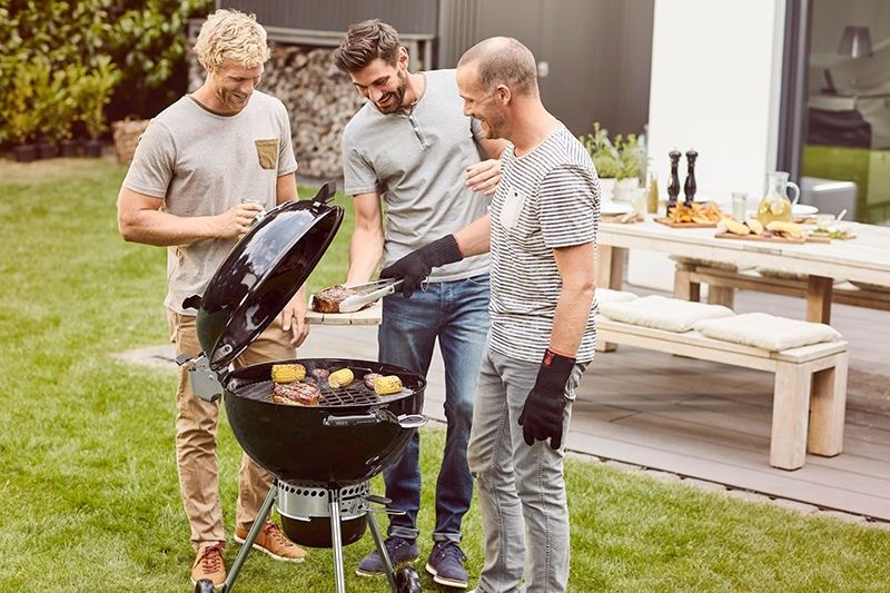 Weber E-5775 Master-Touch GBS Premium Kolgrill Ø57 cm med rostfritt grillgaller