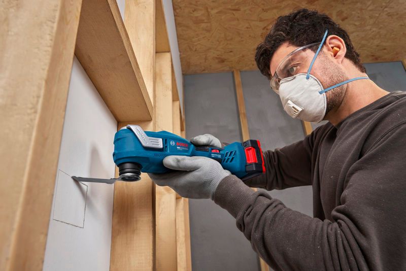 Bosch GOP 18V-30 Multiverktyg 18V STARLOCK L-BOXX 136 (utan batterier)