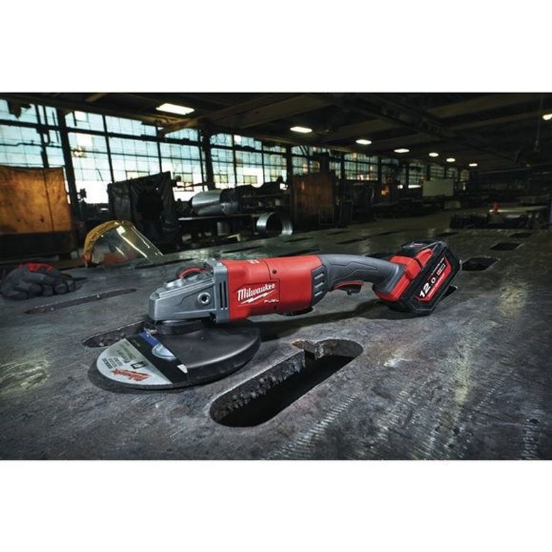 Milwaukee M18 FLAG230XPDB-0C Vinkelslip 18V 230mm (Utan batterier)